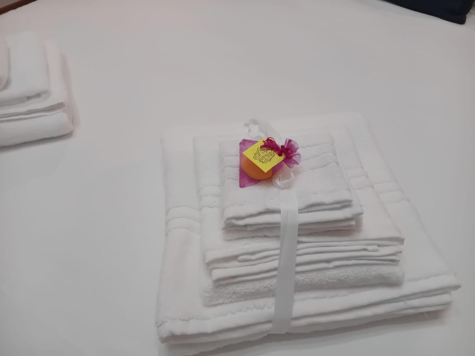 Bed and Breakfast Antico Palazzo Salerno Esterno foto